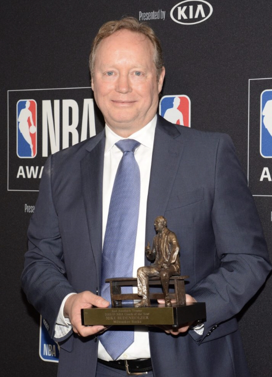 F03C580A-F937-4DB8-8A0E-5E61F8B85DA3