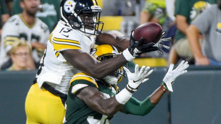 NFL: Pittsburgh Steelers at Green Bay Packers